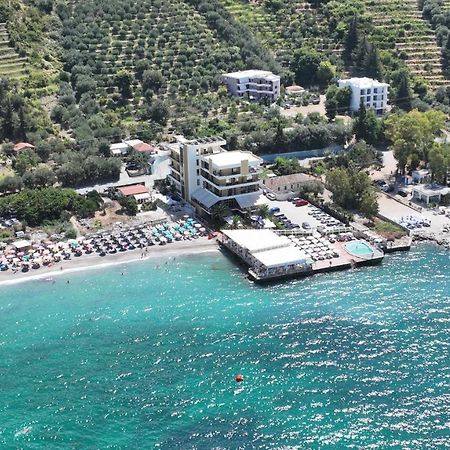 Radhimë Paradise Beach Hotel מראה חיצוני תמונה