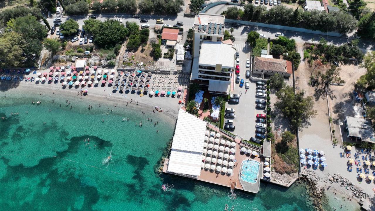 Radhimë Paradise Beach Hotel מראה חיצוני תמונה