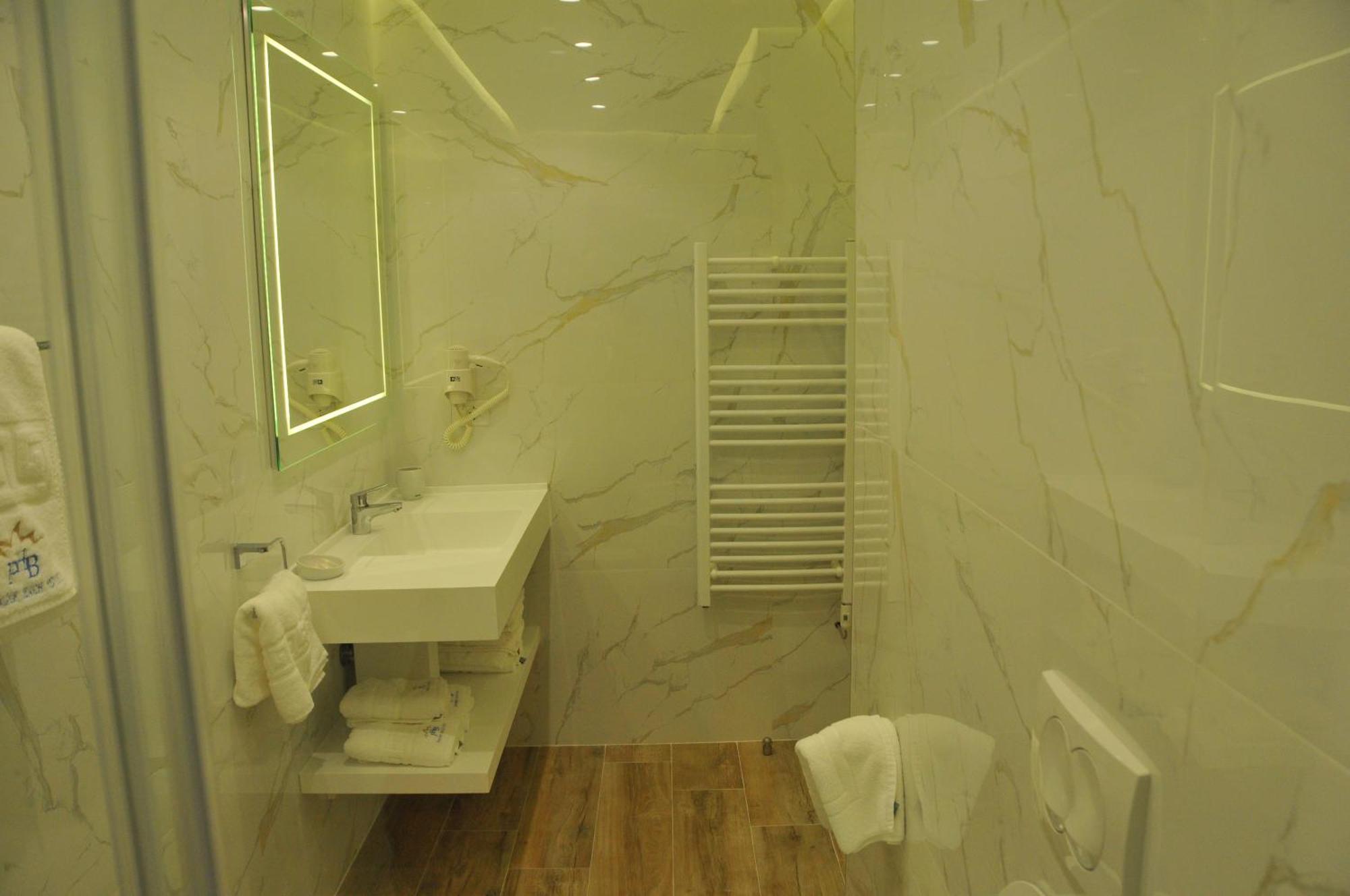 Radhimë Paradise Beach Hotel חדר תמונה